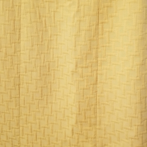 [SOLD] Tahari Yellow Weave Pattern Dress - Picture 5 of 5